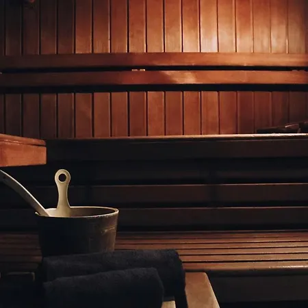 Awayhome Pool Sauna 5 Pers Wifi Near Lift Terrasse 公寓