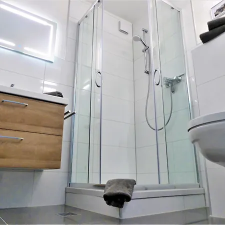 Awayhome Pool Sauna 5 Pers Wifi Near Lift Terrasse Апартаменты Винтерберг